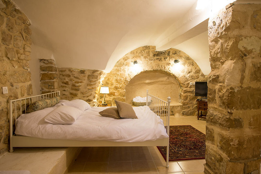Avney Hahoshen Safed Exterior foto
