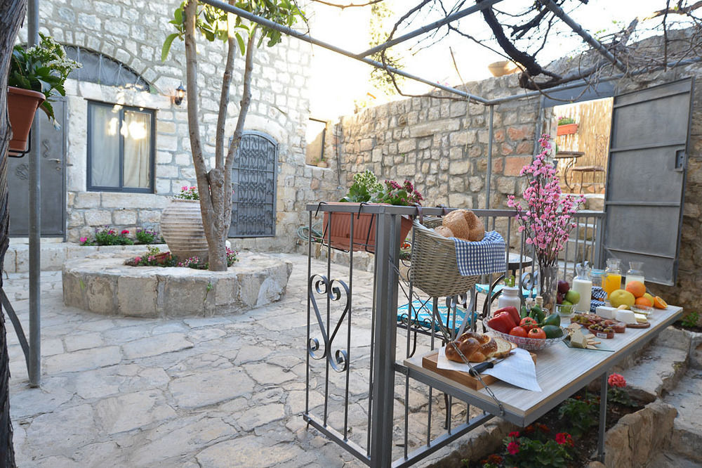 Avney Hahoshen Safed Exterior foto